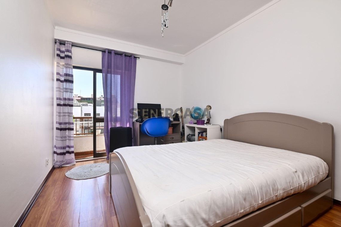 Apartment 3 Zimmer verkaufen auf Rio de Mouro, 5º boden