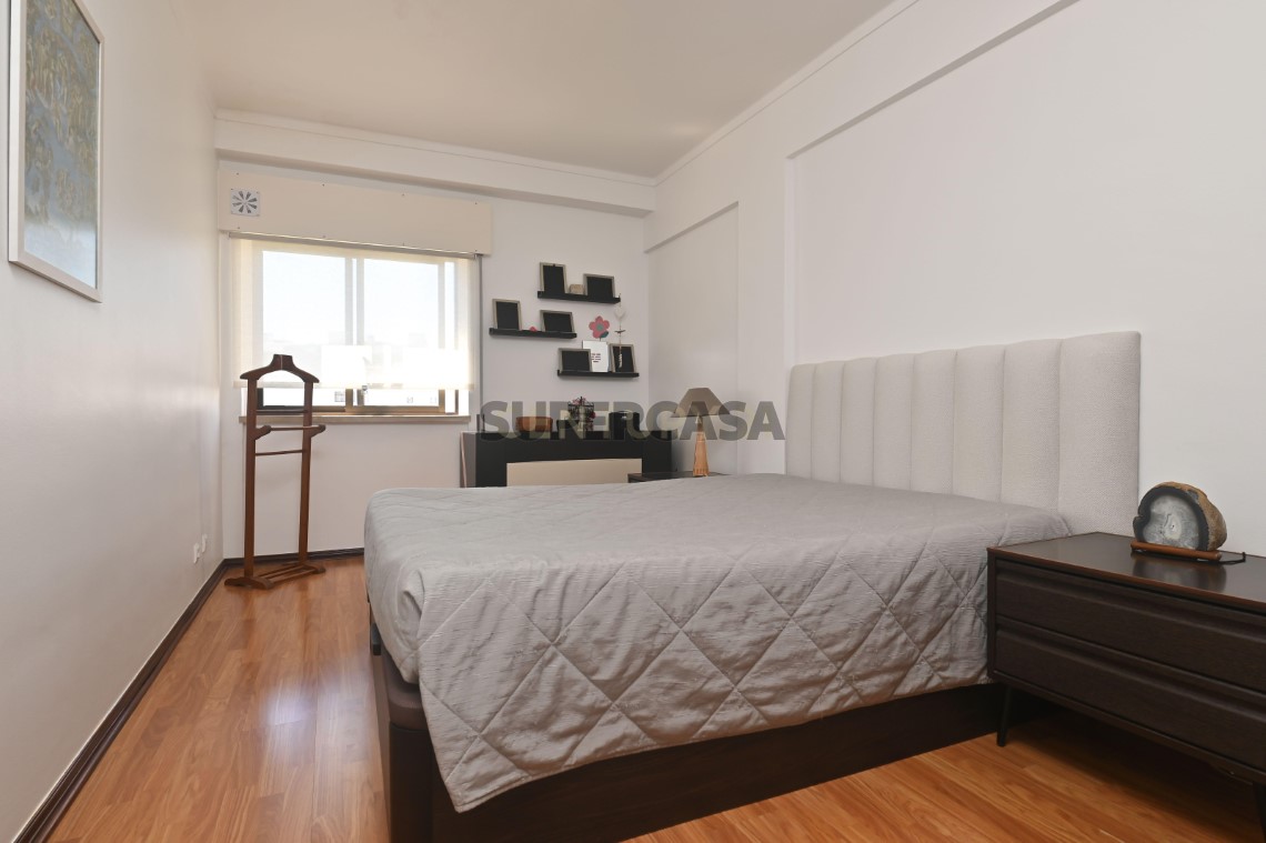 Apartment 3 Zimmer verkaufen auf Rio de Mouro, 5º boden