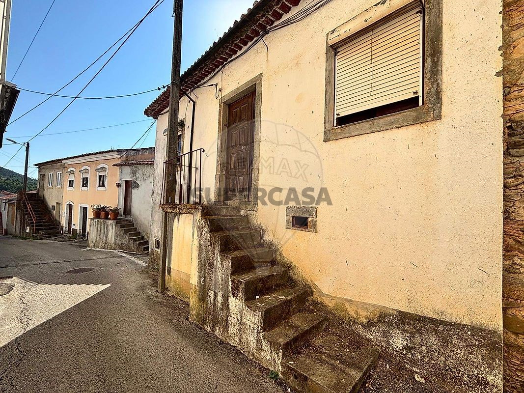 Casa 2 habitaciones en venta en Miranda do Corvo
