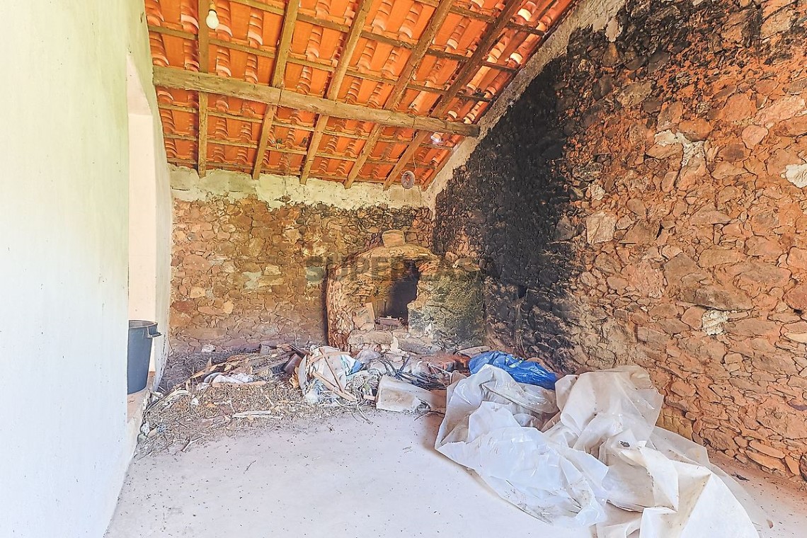 Huis 2 kamers verkoop Op Pousaflores