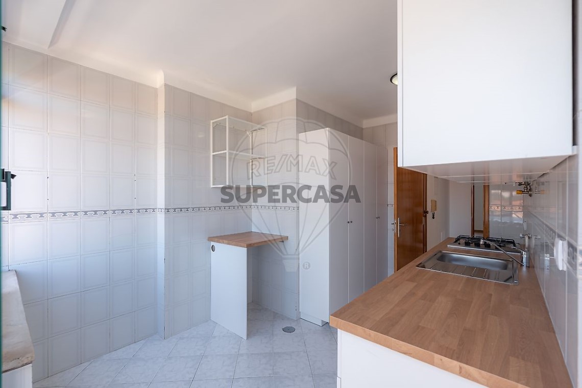 Apartamento 2 habitaciones en venta en Santo António dos Olivais