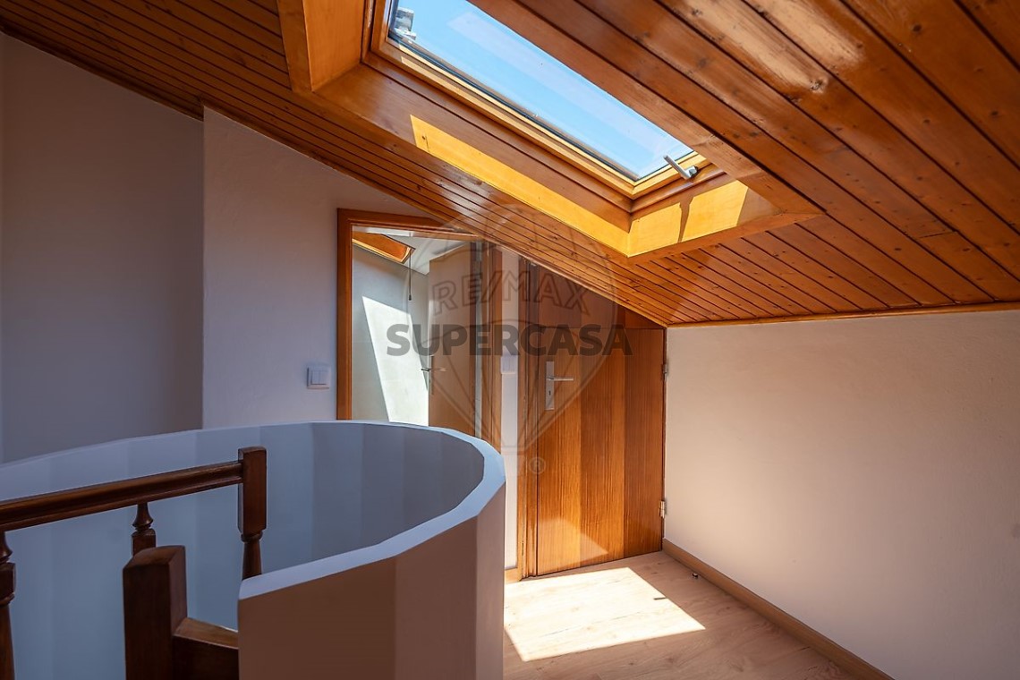 Apartamento 2 habitaciones en venta en Santo António dos Olivais