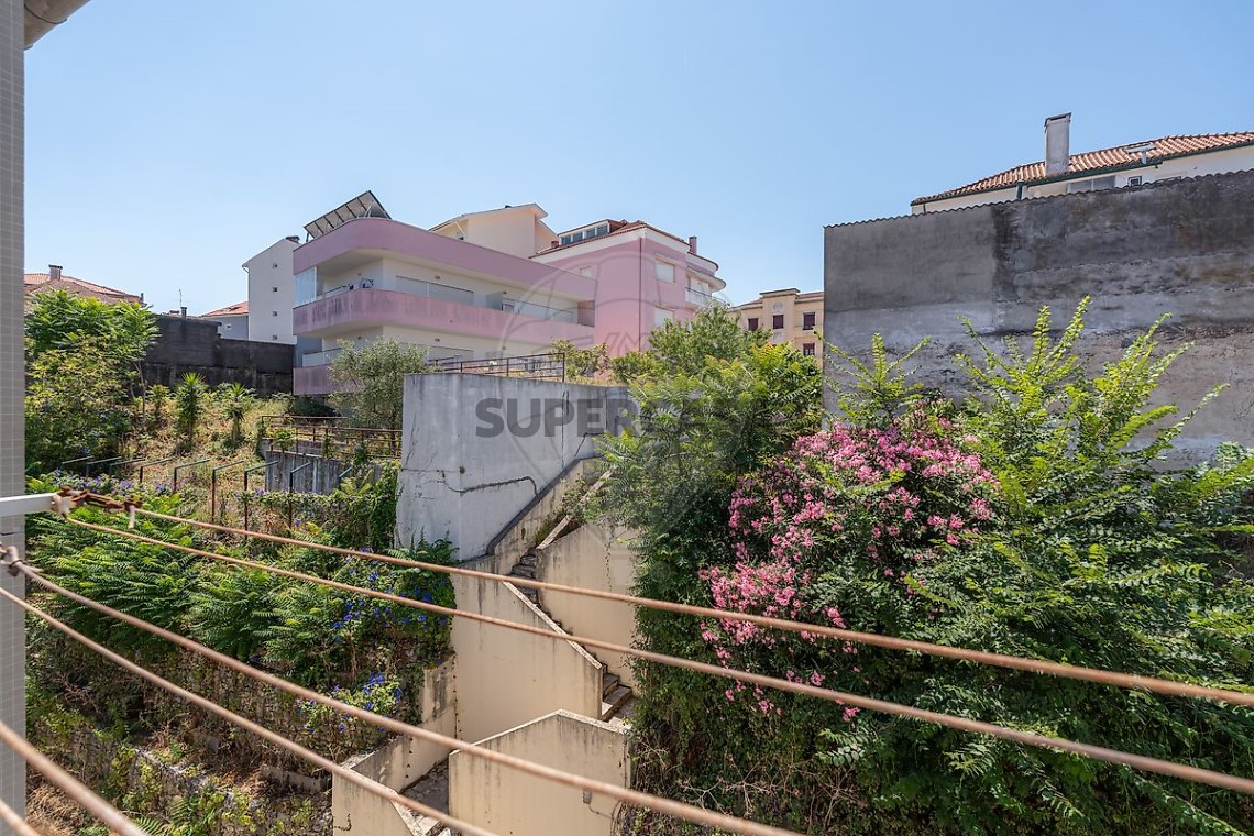 Apartamento 2 habitaciones en venta en Santo António dos Olivais