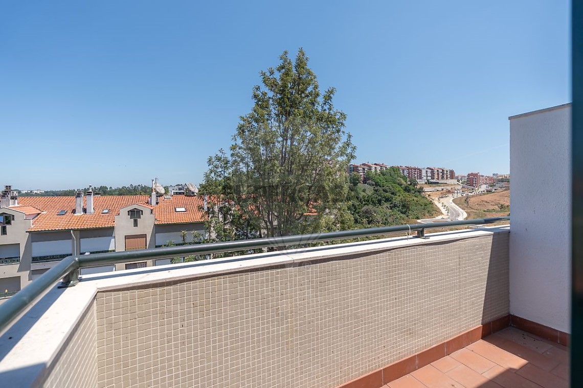Apartamento 2 habitaciones en venta en Santo António dos Olivais