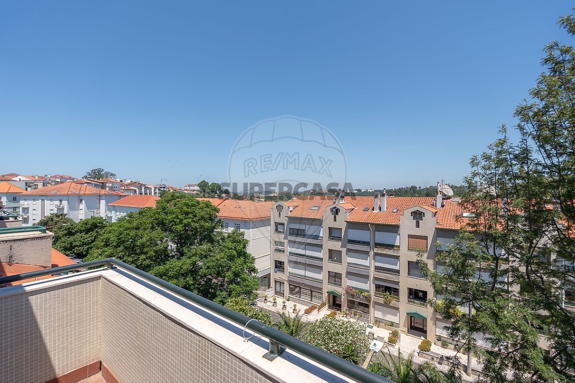 Apartamento 2 habitaciones en venta en Santo António dos Olivais