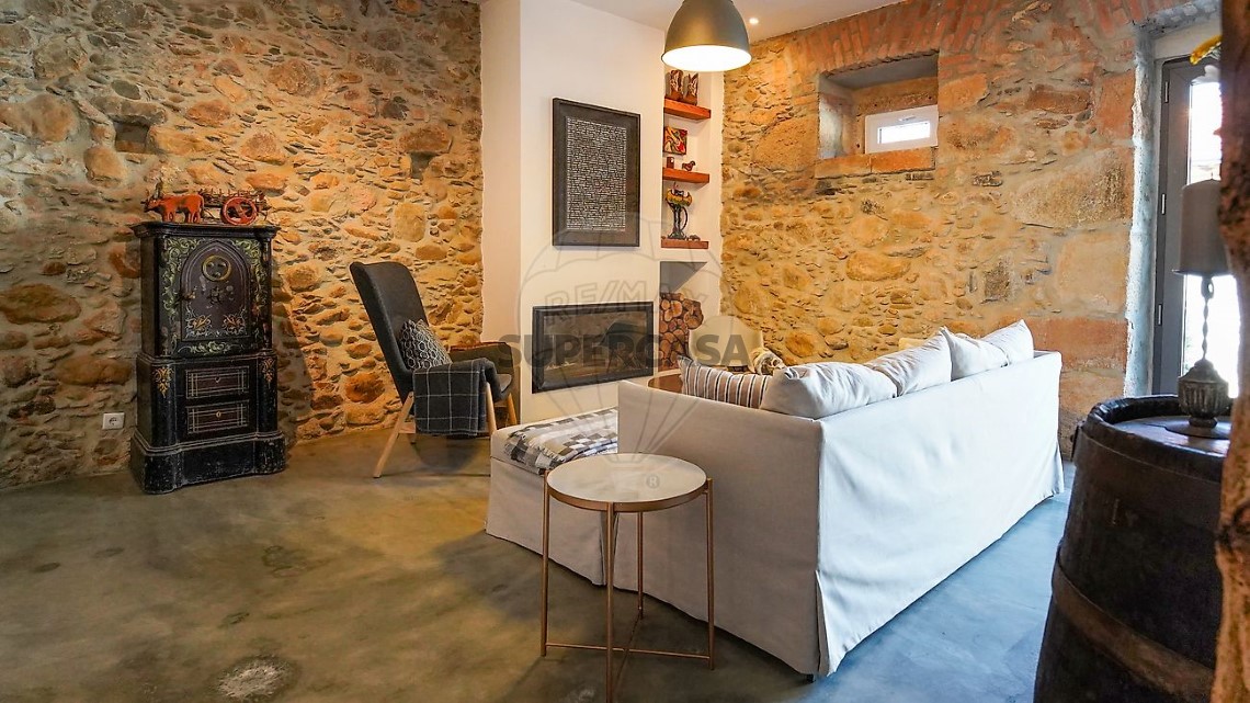 Haus 4 Zimmer verkaufen auf Vila Nova do Ceira