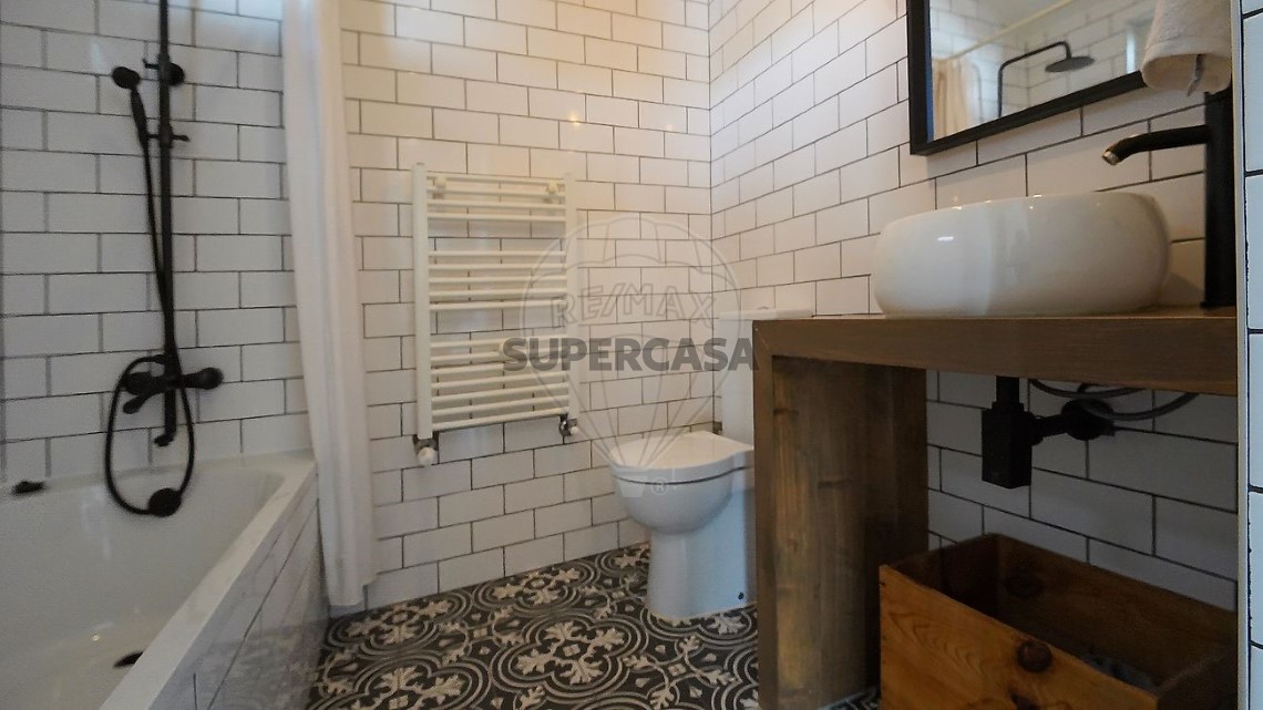 Haus 4 Zimmer verkaufen auf Vila Nova do Ceira