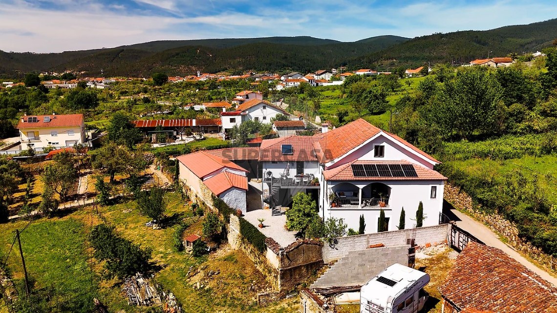 Haus 4 Zimmer verkaufen auf Vila Nova do Ceira
