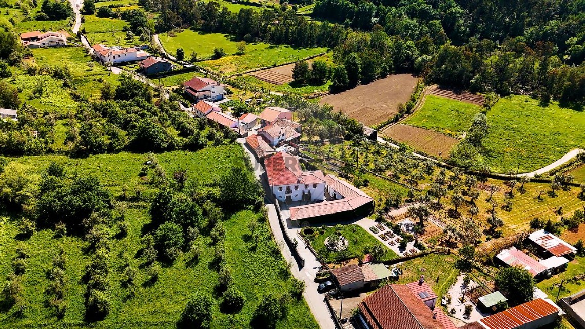 Haus 4 Zimmer verkaufen auf Vila Nova do Ceira