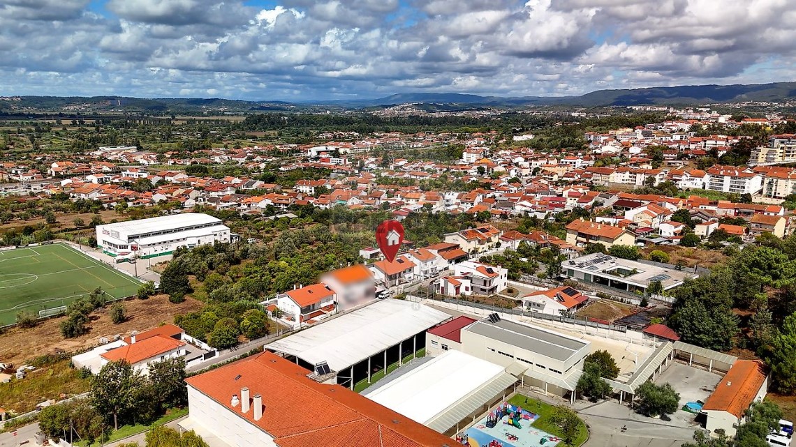 Casa 4 habitaciones en venta en São Martinho do Bispo e Ribeira de Frades