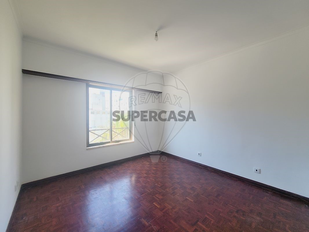 Apartment 3 Zimmer verkaufen auf Rio de Mouro