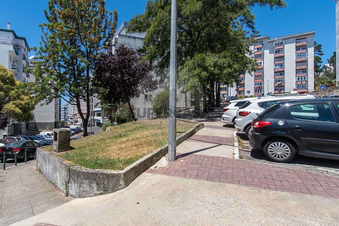 Apartment 3 Zimmer verkaufen auf Rio de Mouro