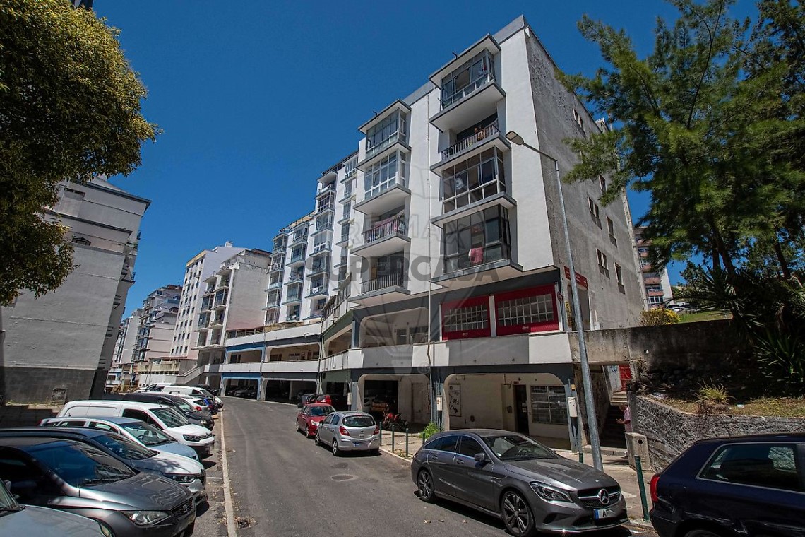 Apartment 3 Zimmer verkaufen auf Rio de Mouro