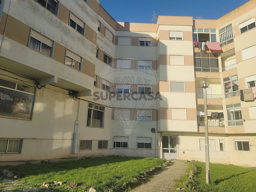 Apartment 2 Zimmer verkaufen auf Rio de Mouro