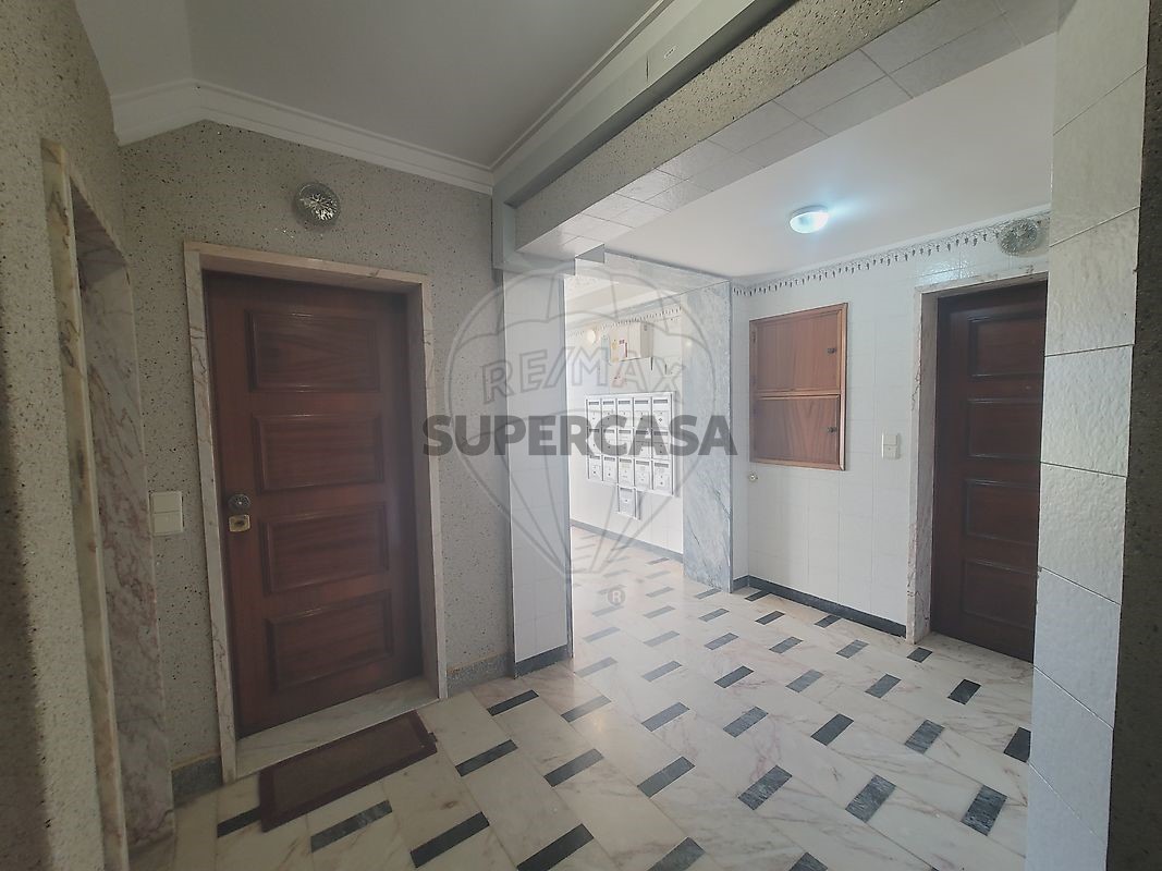 Apartment 2 Zimmer verkaufen auf Rio de Mouro