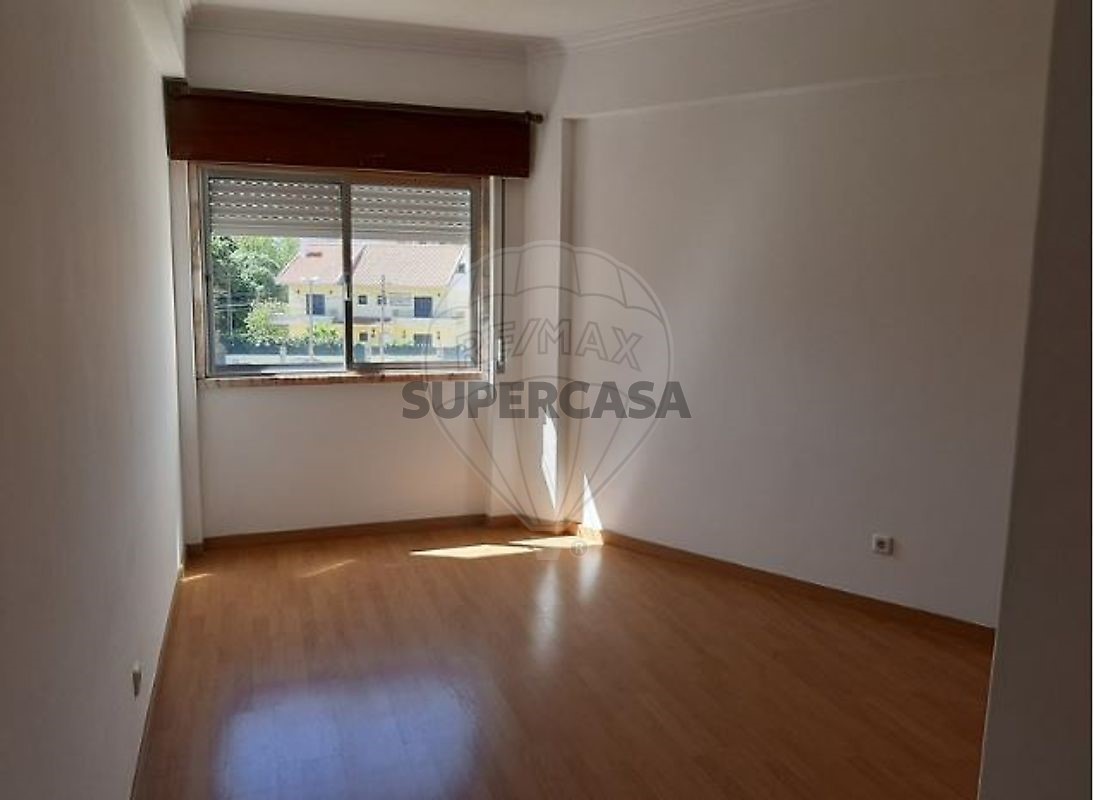 Apartment 2 Zimmer verkaufen auf Rio de Mouro