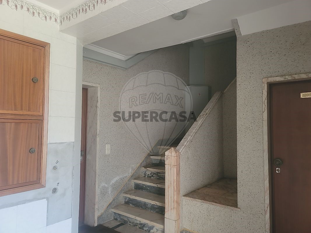 Apartment 2 Zimmer verkaufen auf Rio de Mouro