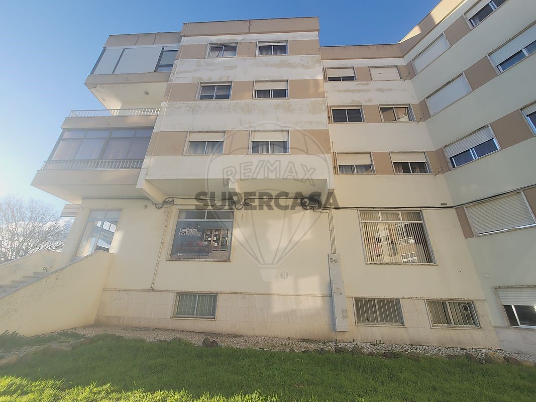 Apartment 2 Zimmer verkaufen auf Rio de Mouro
