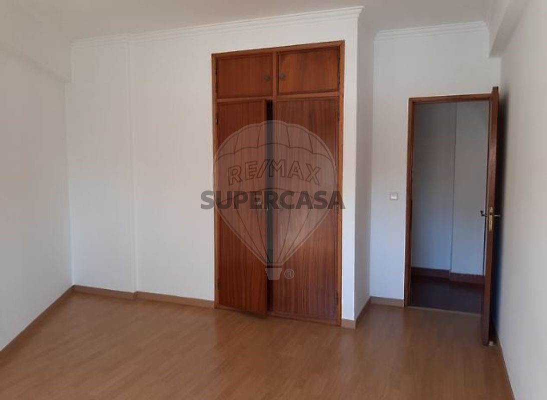 Apartment 2 Zimmer verkaufen auf Rio de Mouro