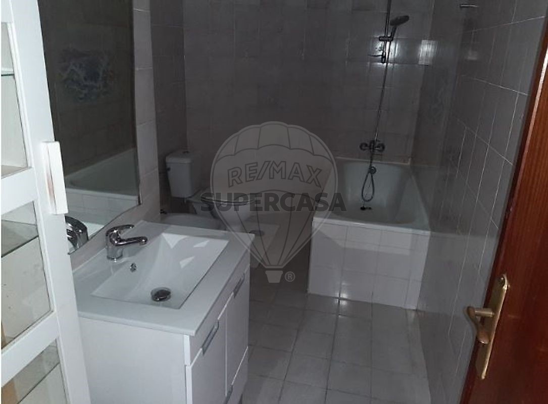 Apartment 2 Zimmer verkaufen auf Rio de Mouro