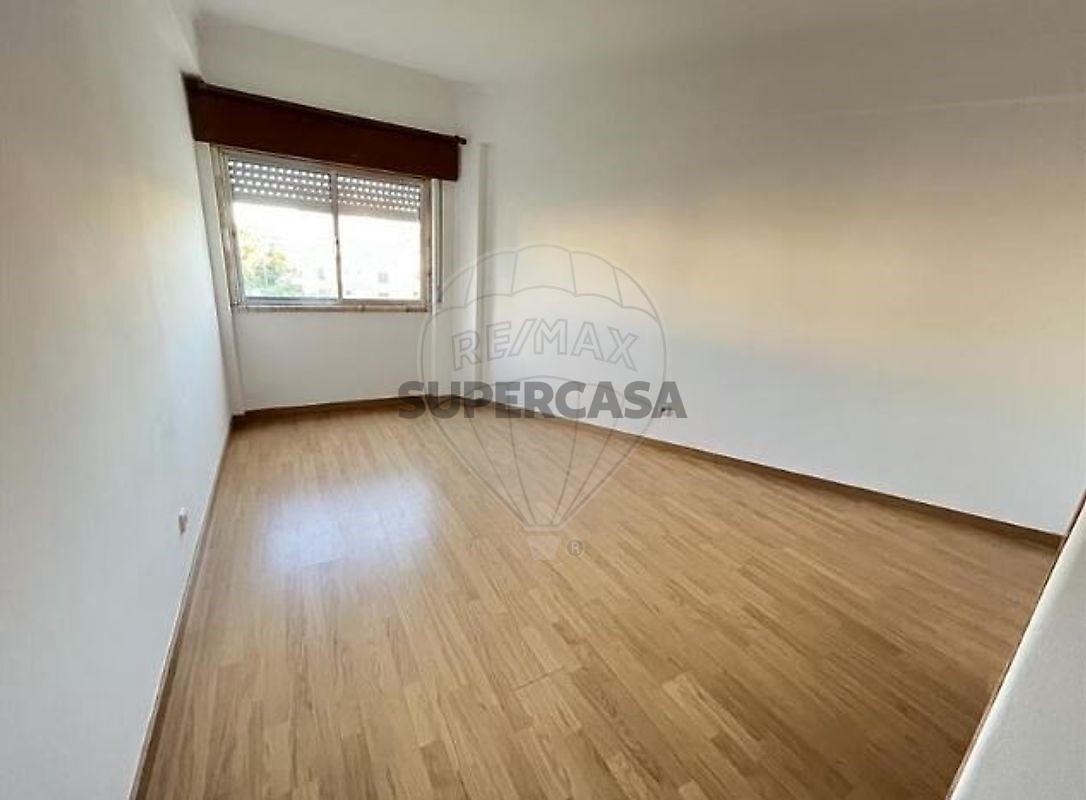 Apartment 2 Zimmer verkaufen auf Rio de Mouro