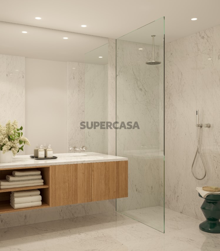 Nova construção à venda na Rua Doutor António Cupertino de Miranda