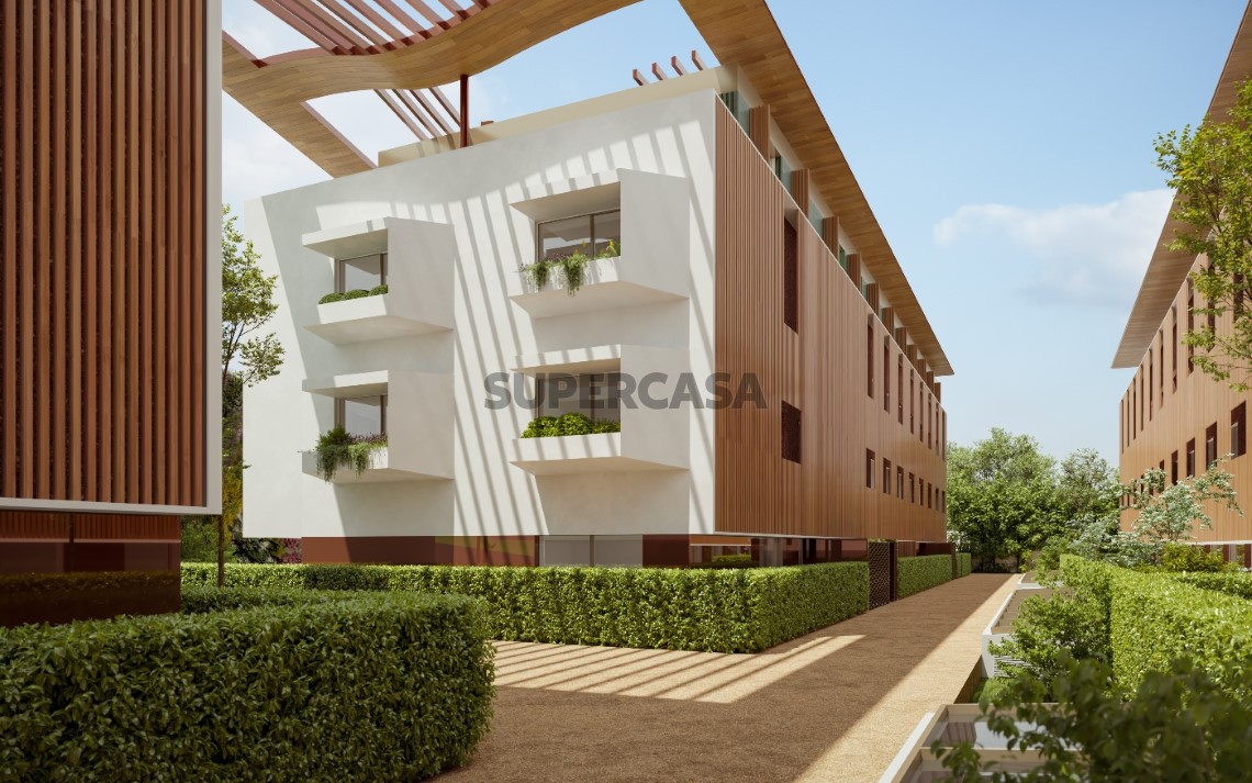 Nova construção à venda na Rua Doutor António Cupertino de Miranda