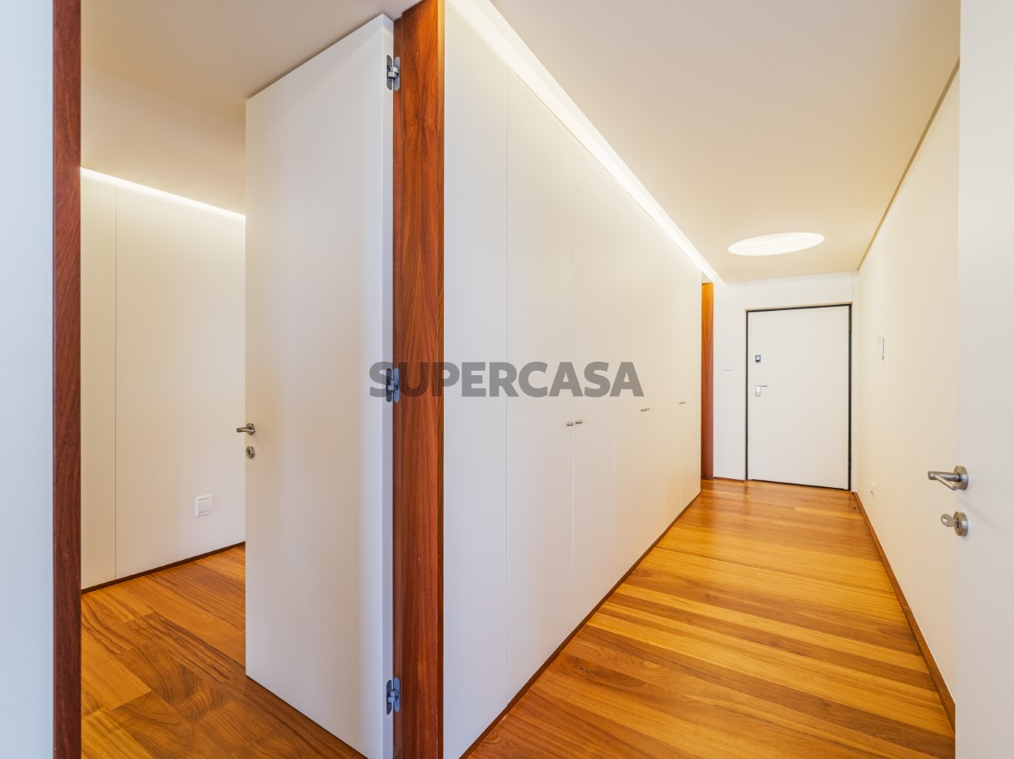 Hall Entrada