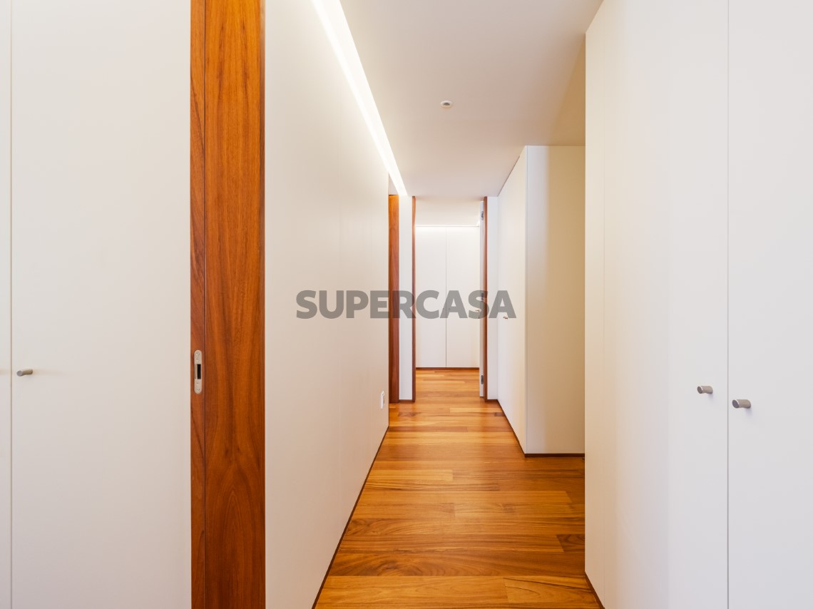 Hall Quartos