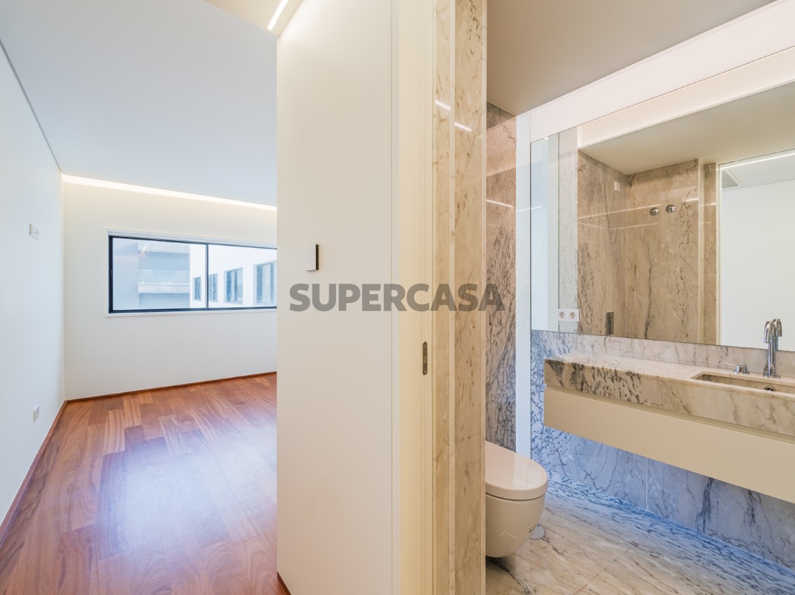 Suite 1.2