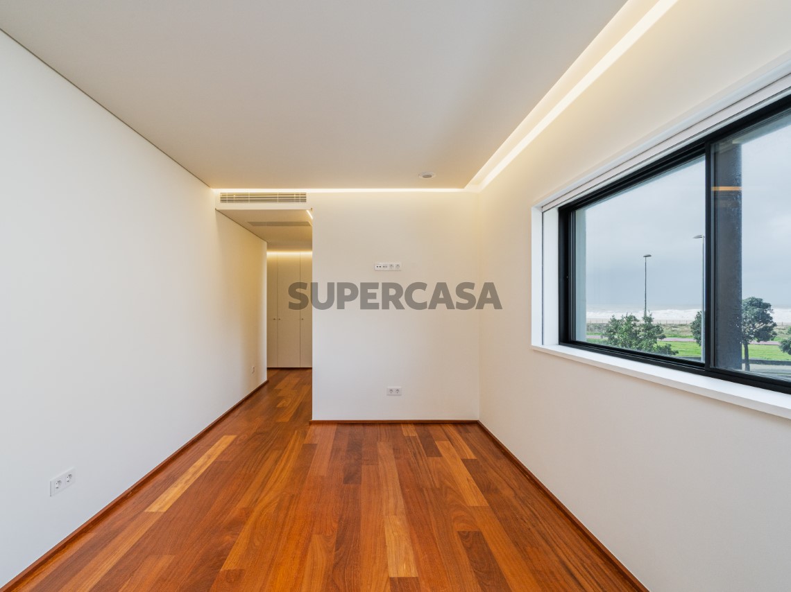 Suite 2