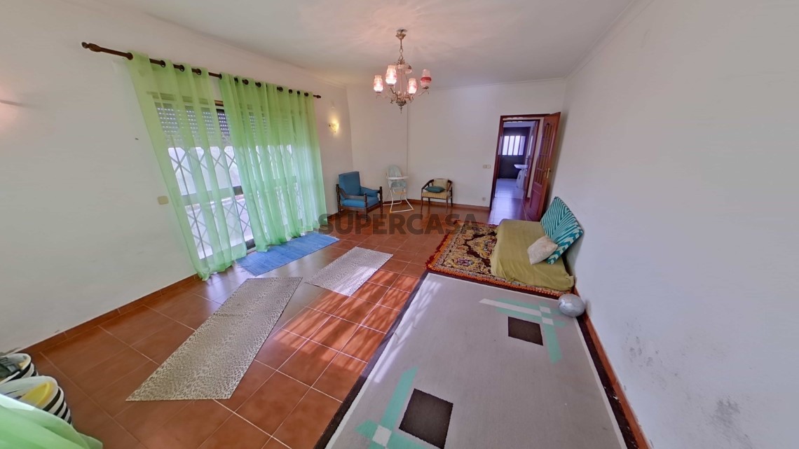 Moradia T3 com terreno, São João das Lampas (2)