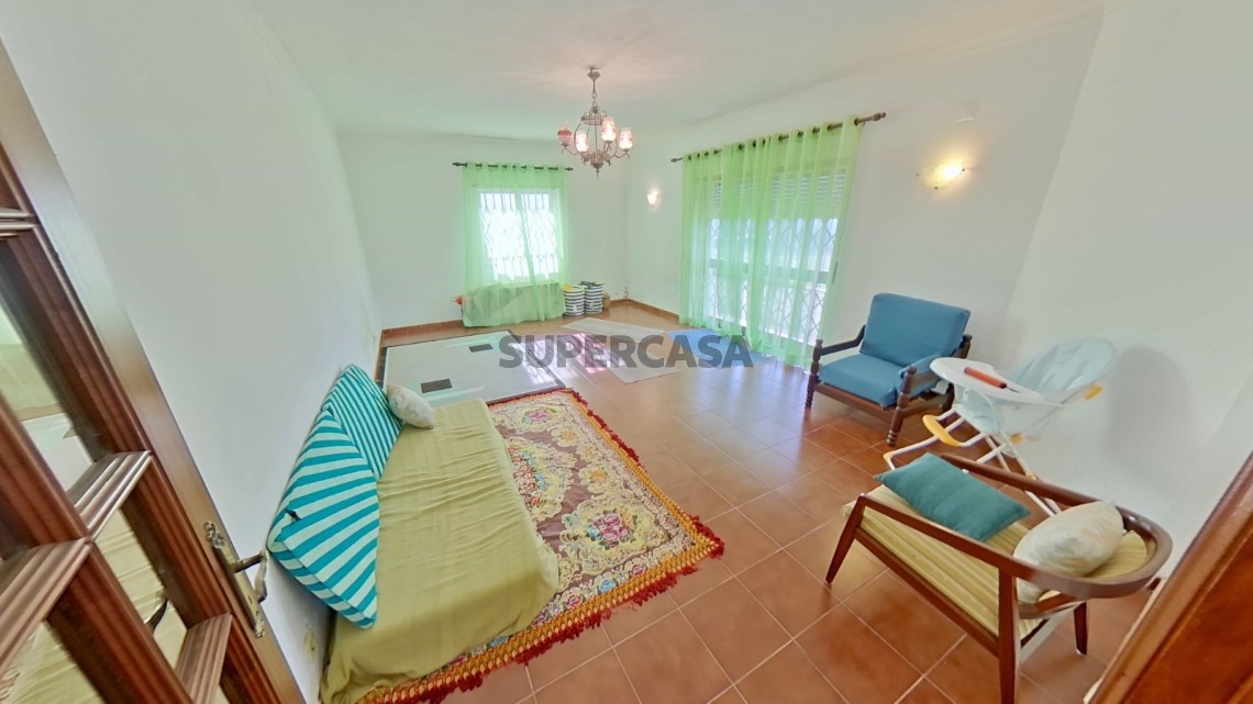 Moradia T3 com terreno, São João das Lampas (1)