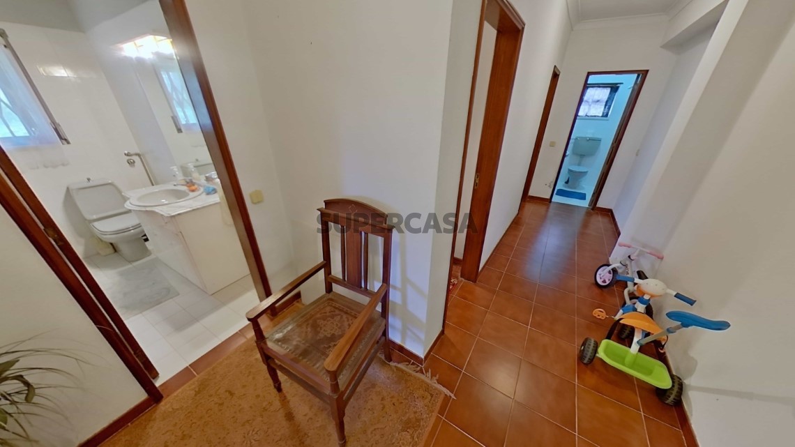 Moradia T3 com terreno, São João das Lampas (6)