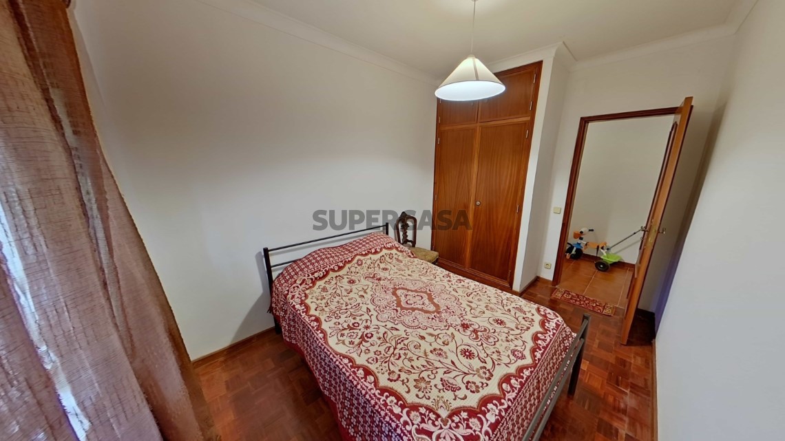 Moradia T3 com terreno, São João das Lampas (11)