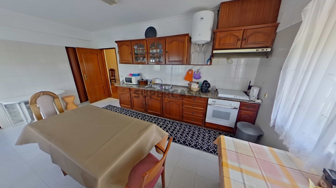 Moradia T3 com terreno, São João das Lampas (24)