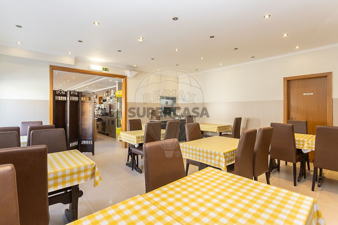 Haus 2 Zimmer zu miete auf Landeira