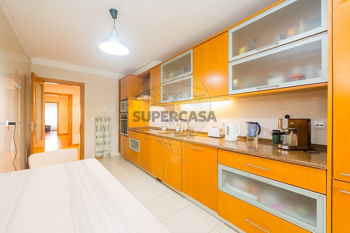 Apartment 3 Zimmer verkaufen auf São Domingos de Rana