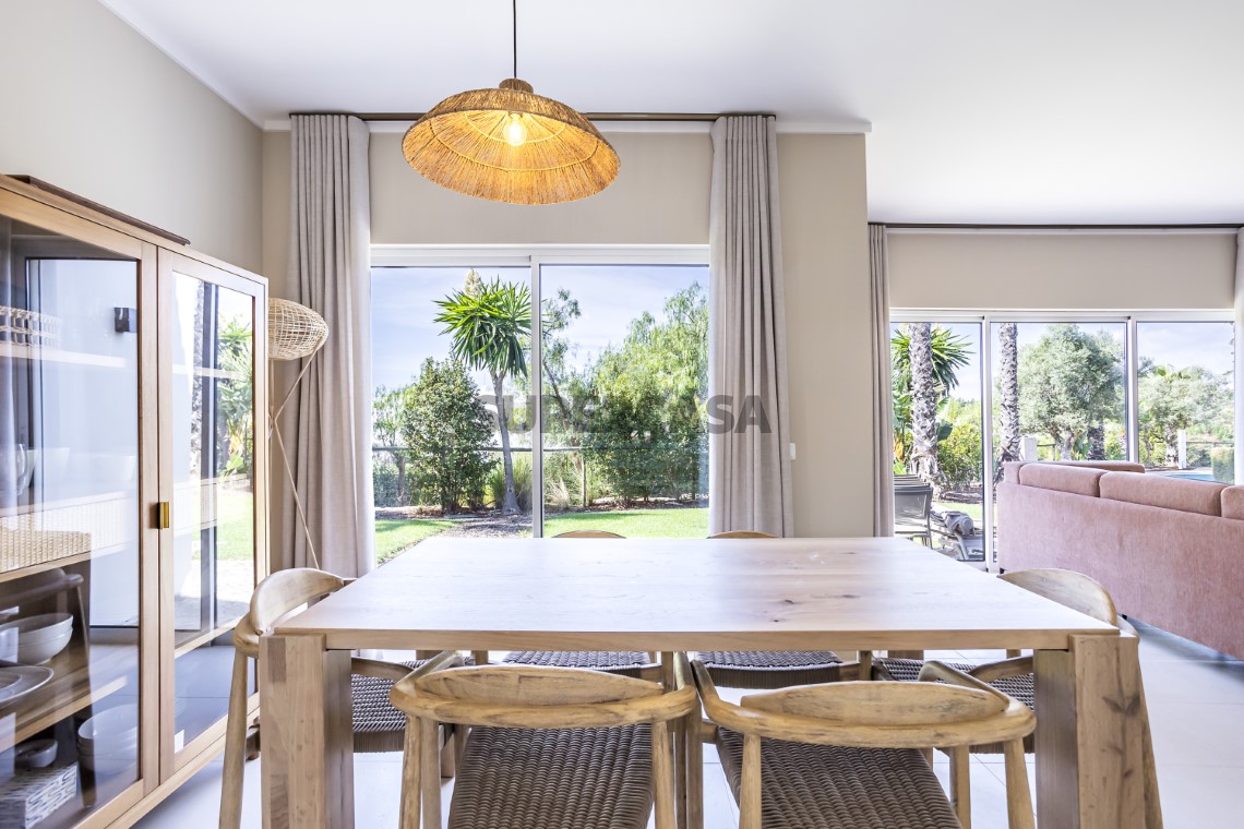 2 bedroom house in private condominium, Carvoeiro, Lagoa