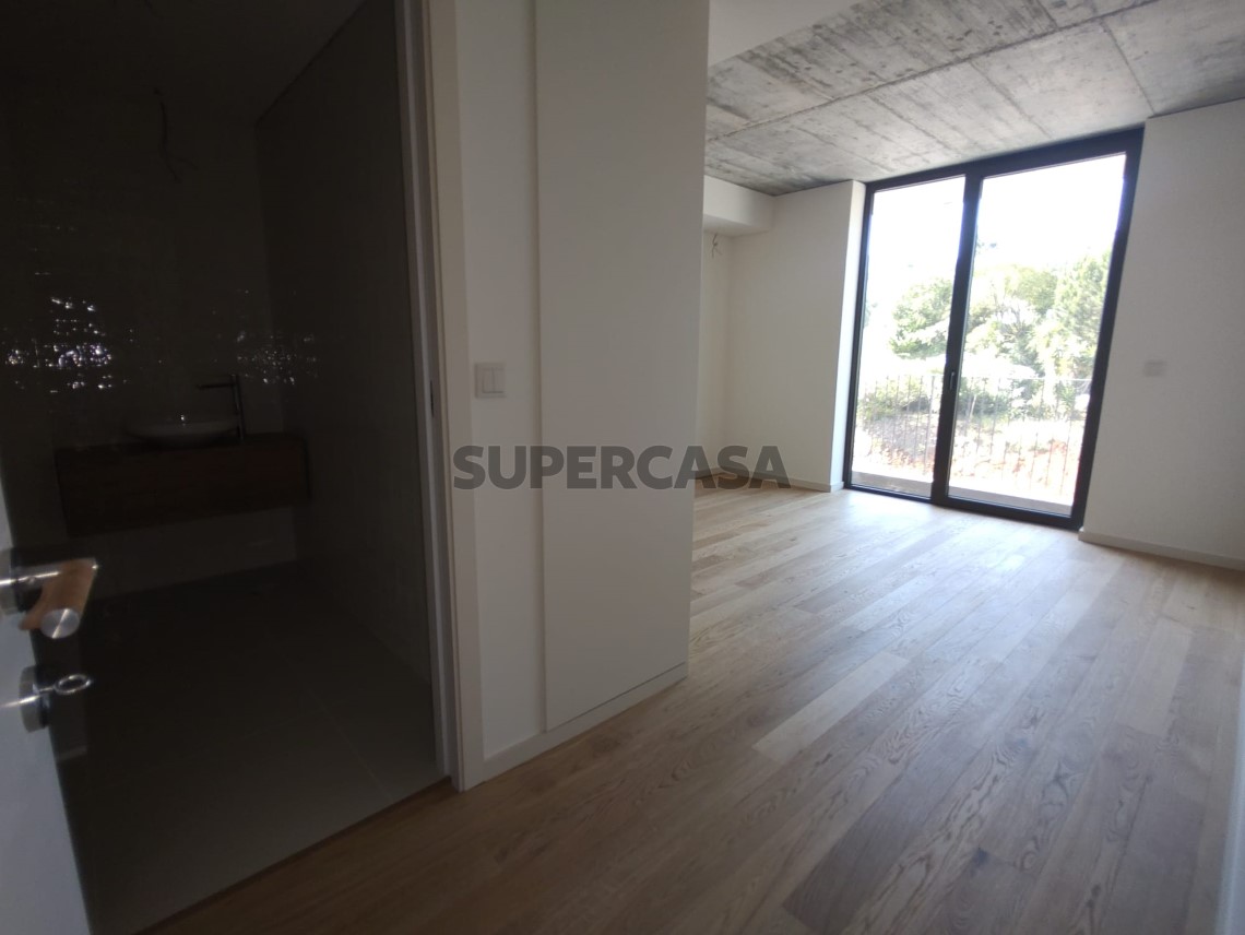 T2-Aparcamento- ultimo piso Coimbra
