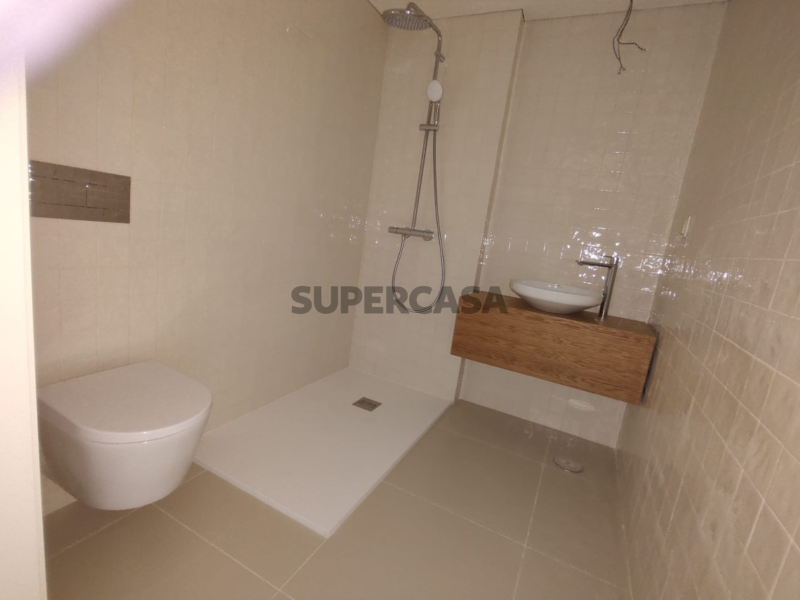 T2-Aparcamento- ultimo piso Coimbra