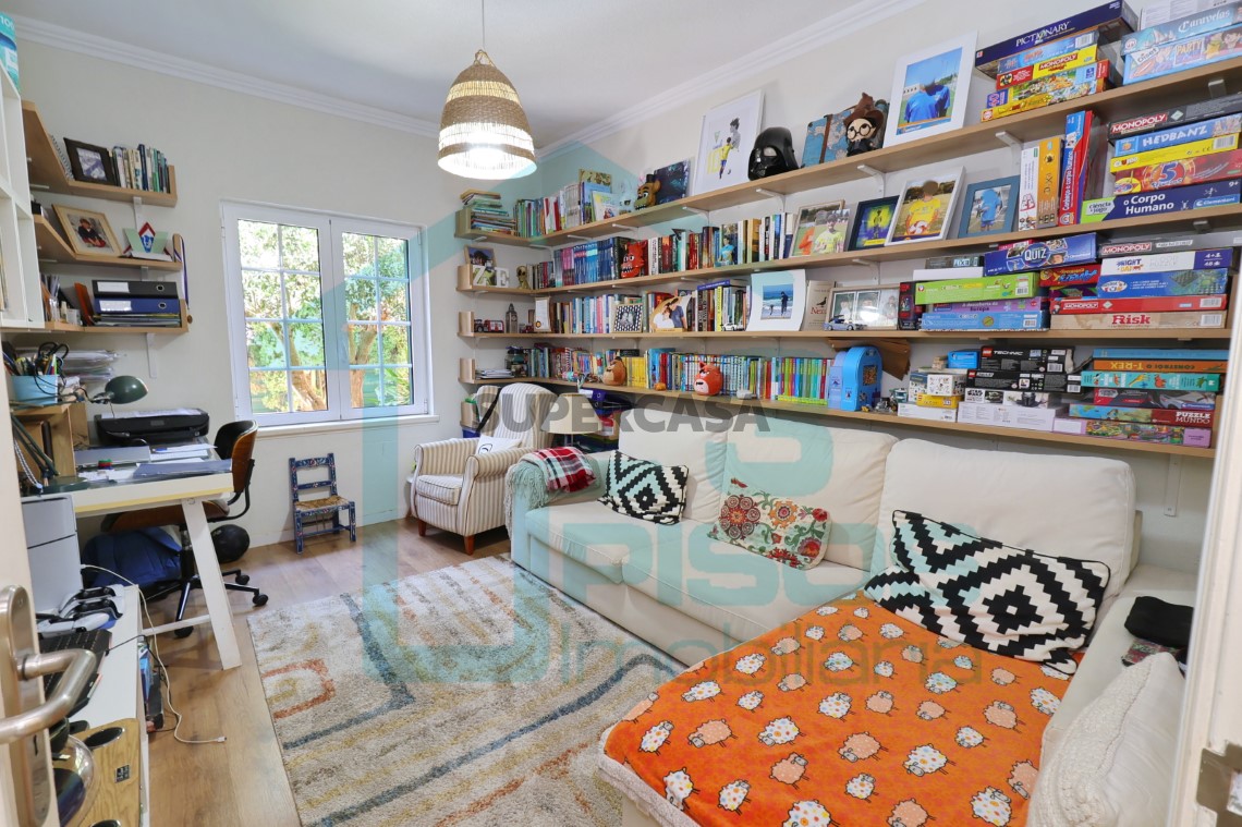 Bedroom/Office on the ground floor
