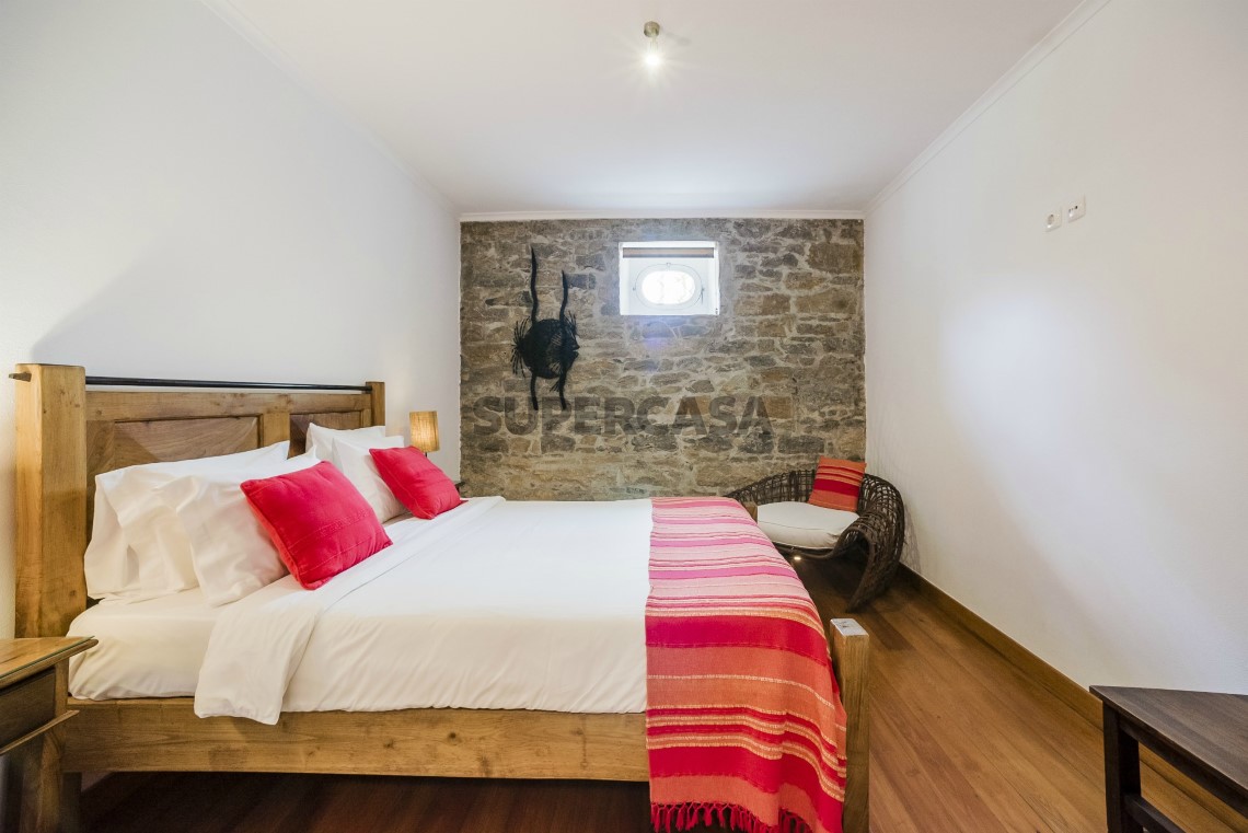 Beautiful manor house in Magoito