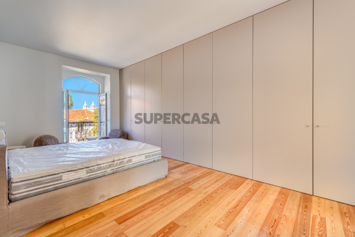 Exklusive Villa mit fünf Schlafzimmern in Alfama