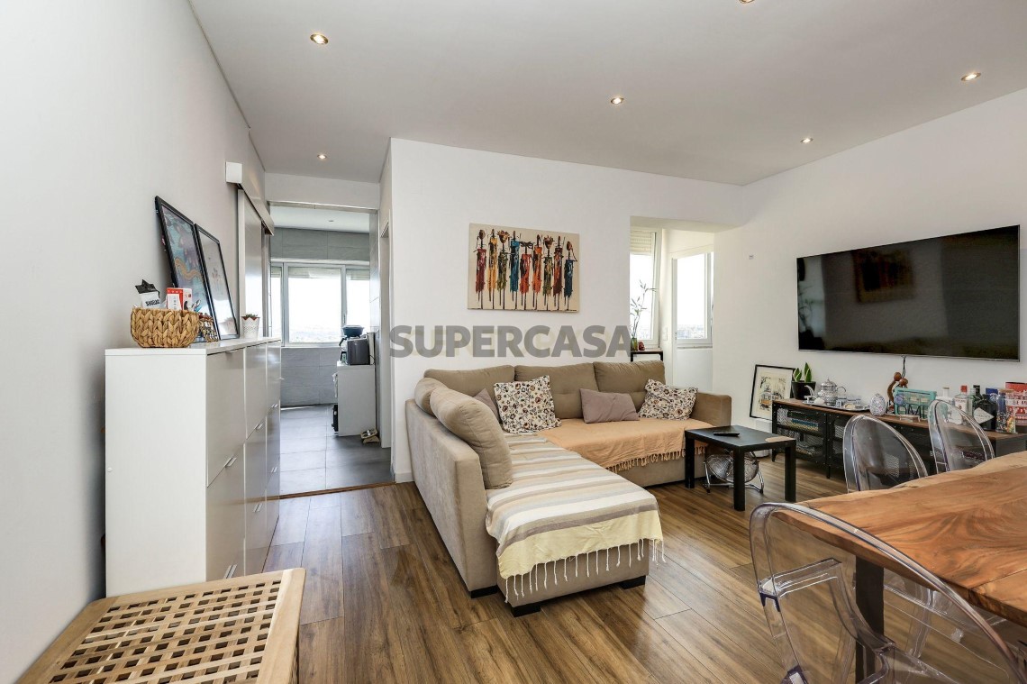 Apartment 2 Zimmer verkaufen auf Águas Livres
