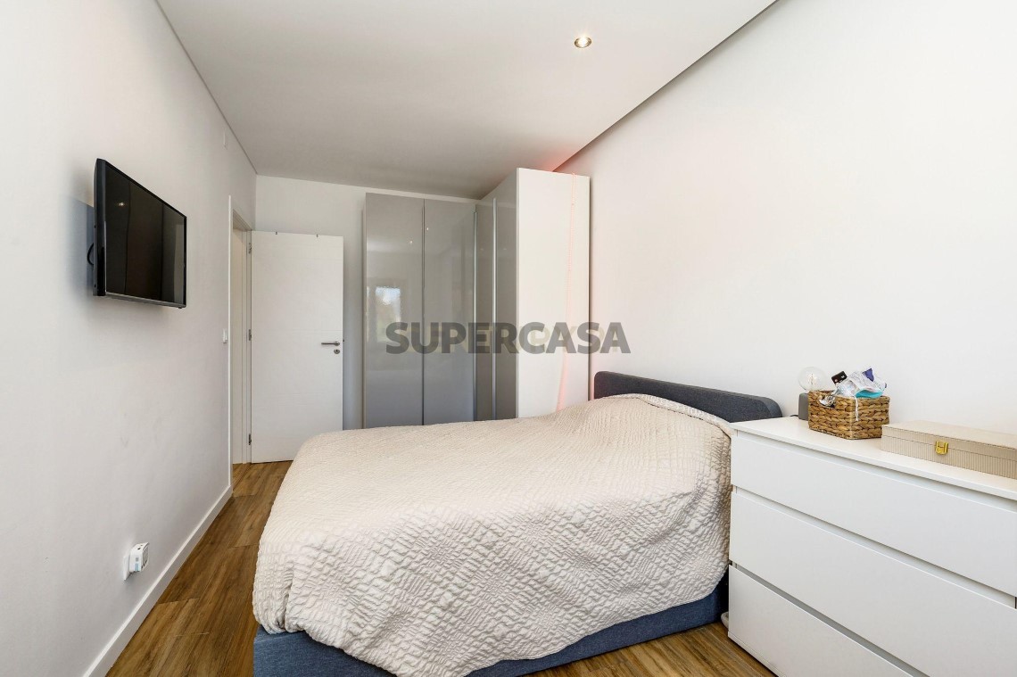 Apartment 2 Zimmer verkaufen auf Águas Livres