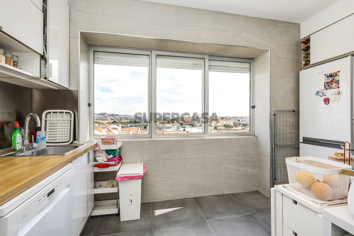 Apartment 2 Zimmer verkaufen auf Águas Livres