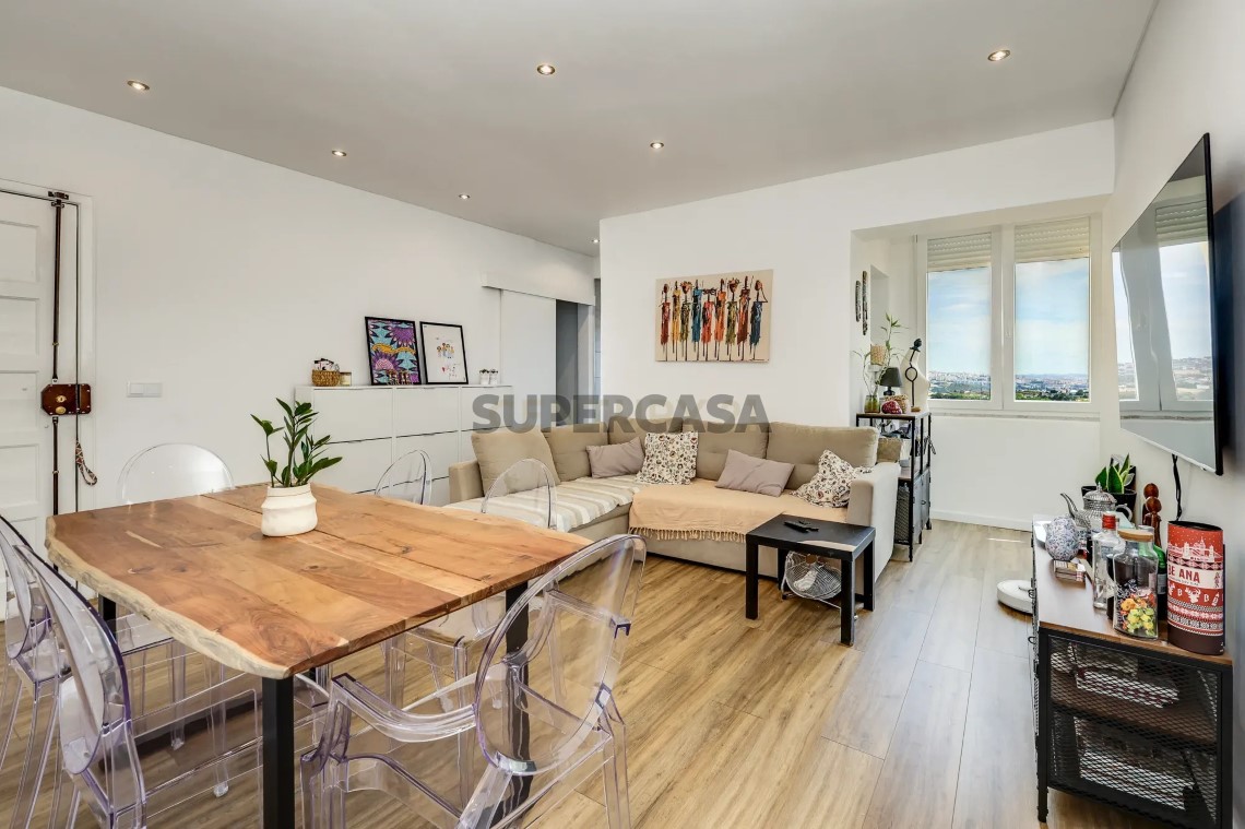 Apartment 2 Zimmer verkaufen auf Águas Livres