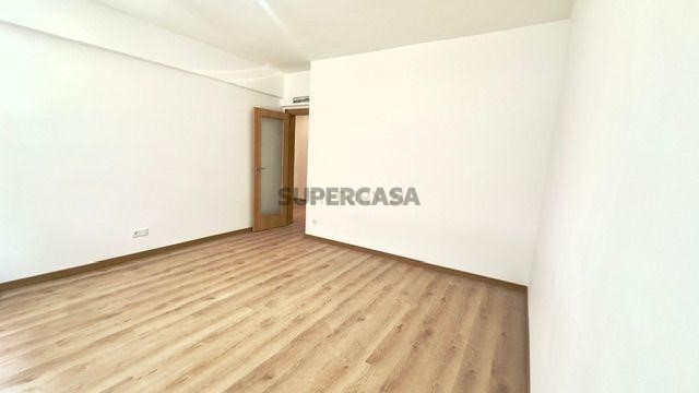 Apartment 2 Zimmer verkaufen auf Mina de Água