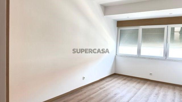 Apartment 2 Zimmer verkaufen auf Mina de Água